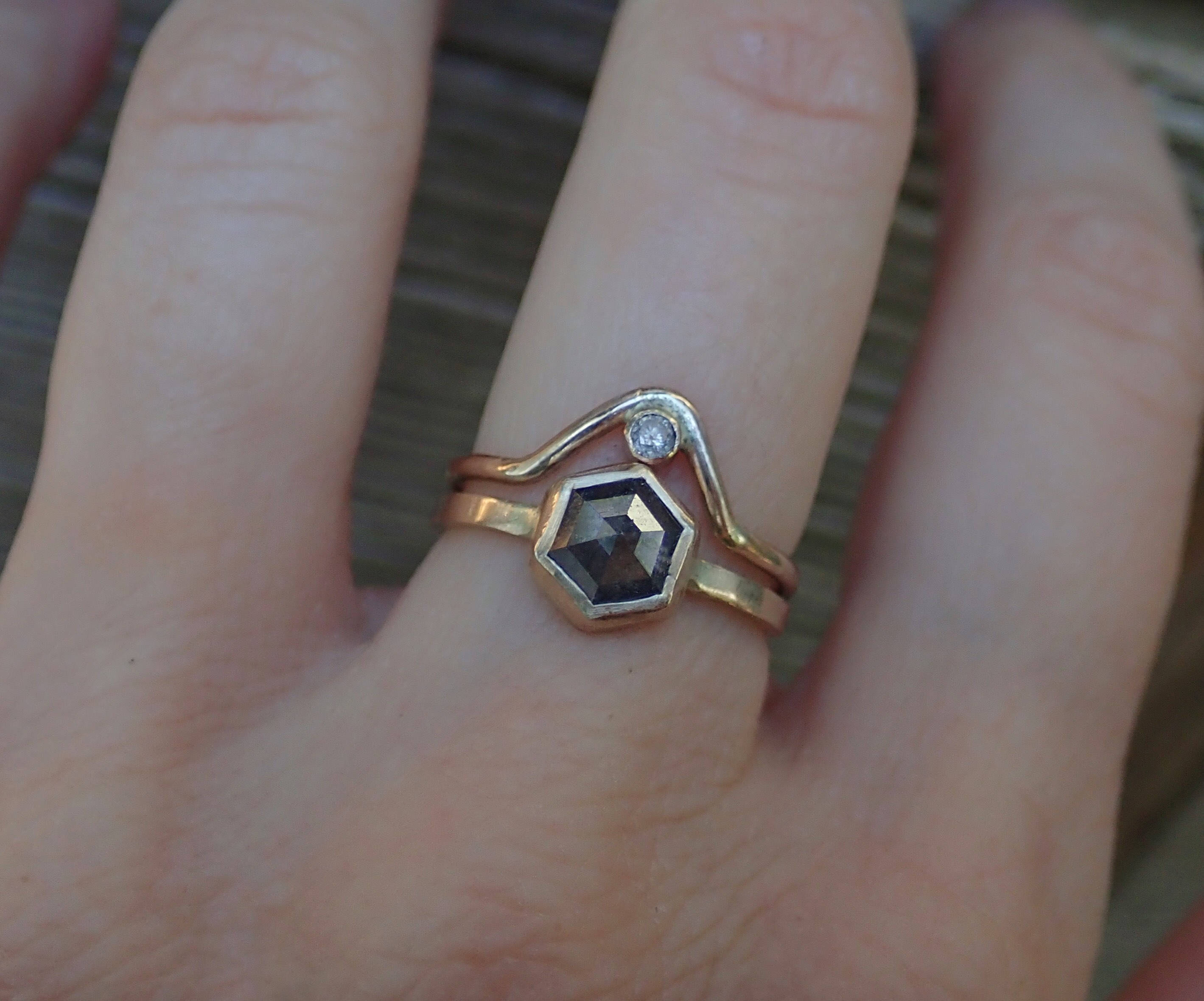 Chevron Diamond Accent Ring - Salt and Pepper Diamond Ring- mossNstone