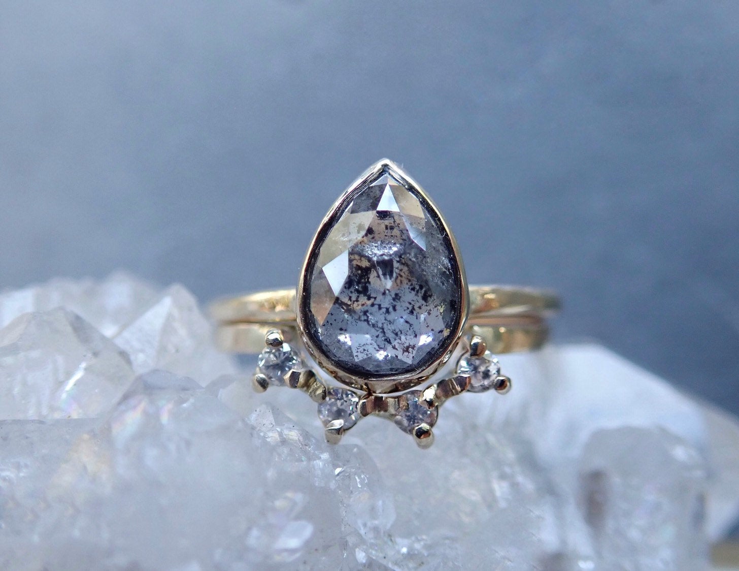 Crown Arc Diamond Ring mossNstone
