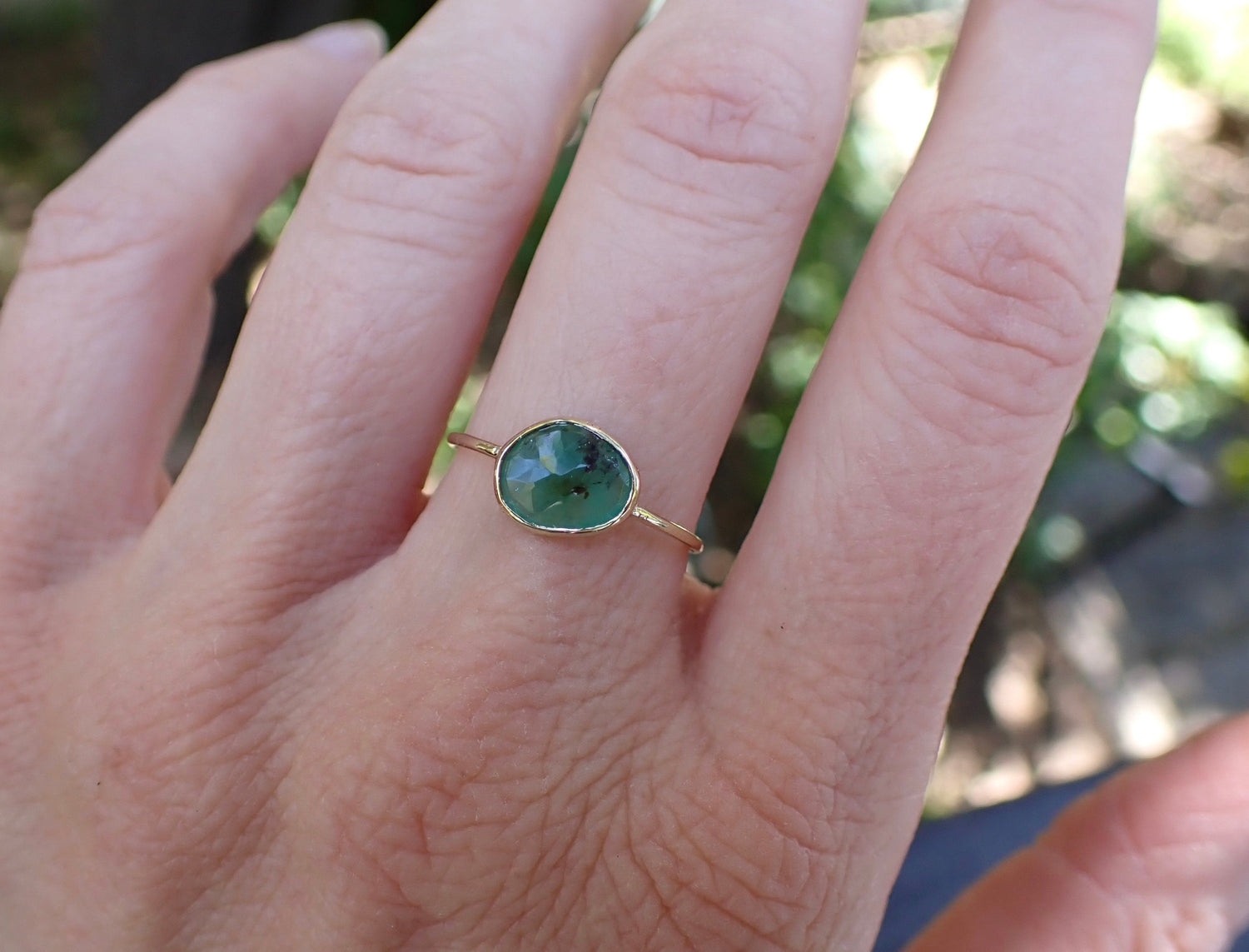 Raw Emerald Ring, Solid 14k Gold, Natural Emerald Ring, Rose Cut, Minimalist Design - mossNstone