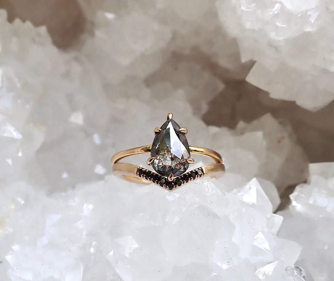 Chevron Pavé Diamond Wedding Band, with Black Diamonds - Salt and Pepper Diamond Ring- mossNstone