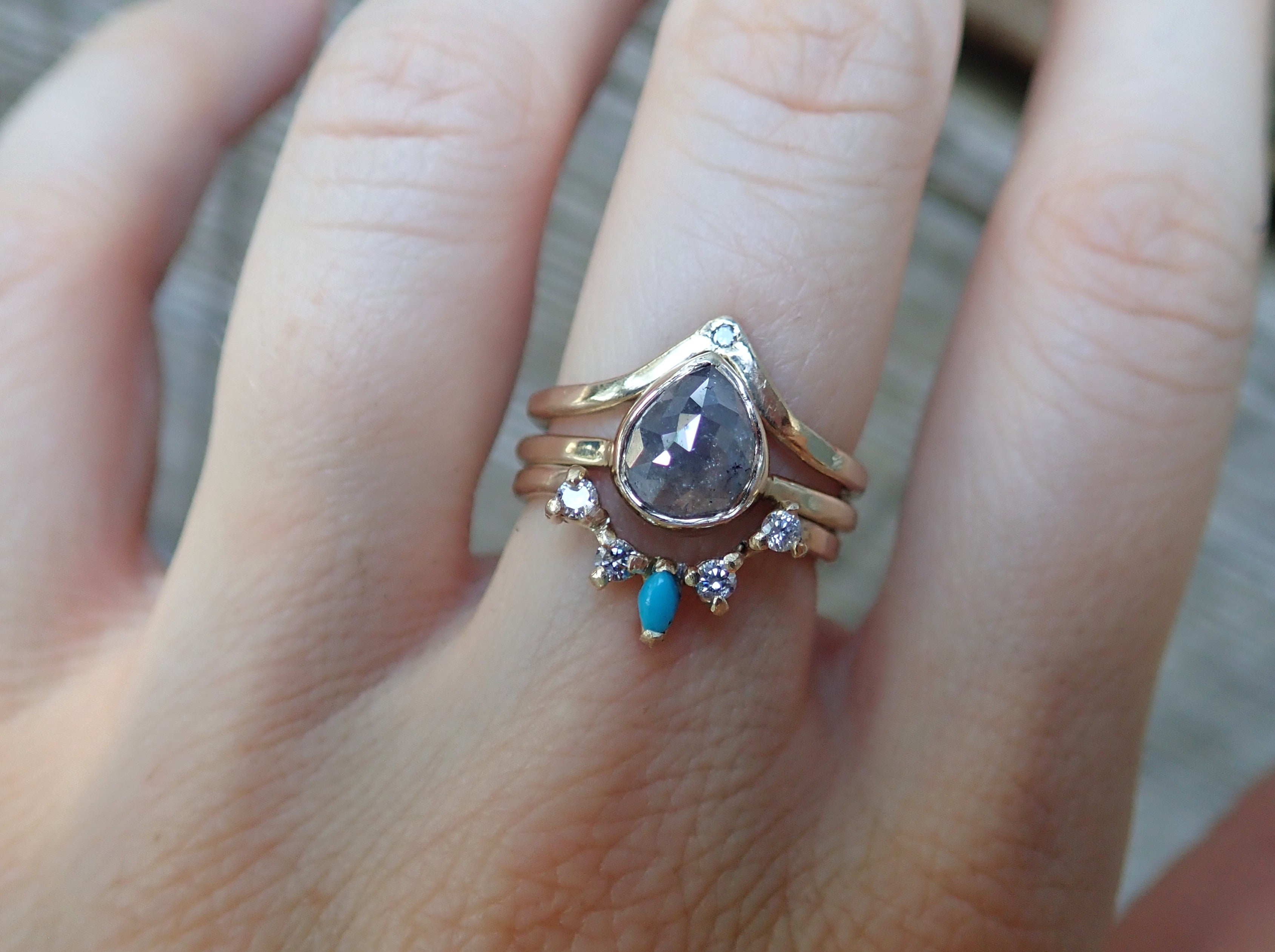 Chevron Band with Accent Diamond - Salt and Pepper Diamond Ring- mossNstone