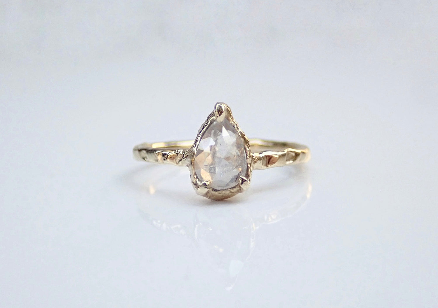Salt and Pepper, Solitaire White Diamond Pear Set, Hand Carved in 14k yellow gold - Salt and Pepper Diamond Ring- mossNstone