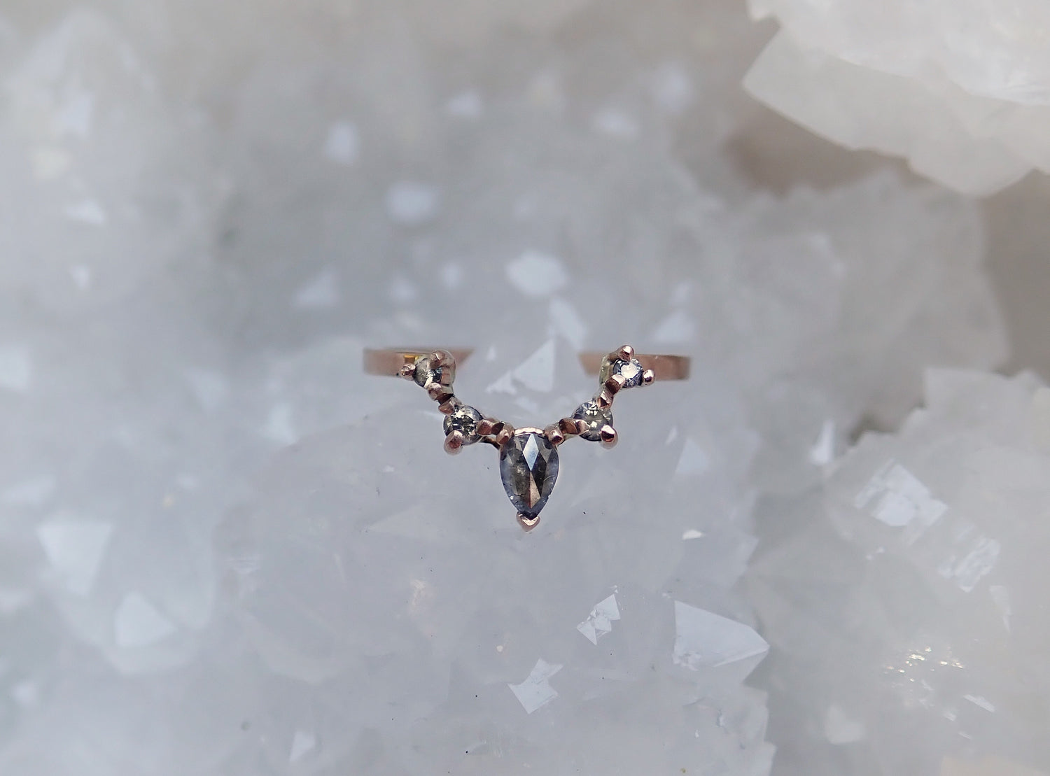 Inverted Diamond Crown Ring - Salt and Pepper Diamond Ring- mossNstone