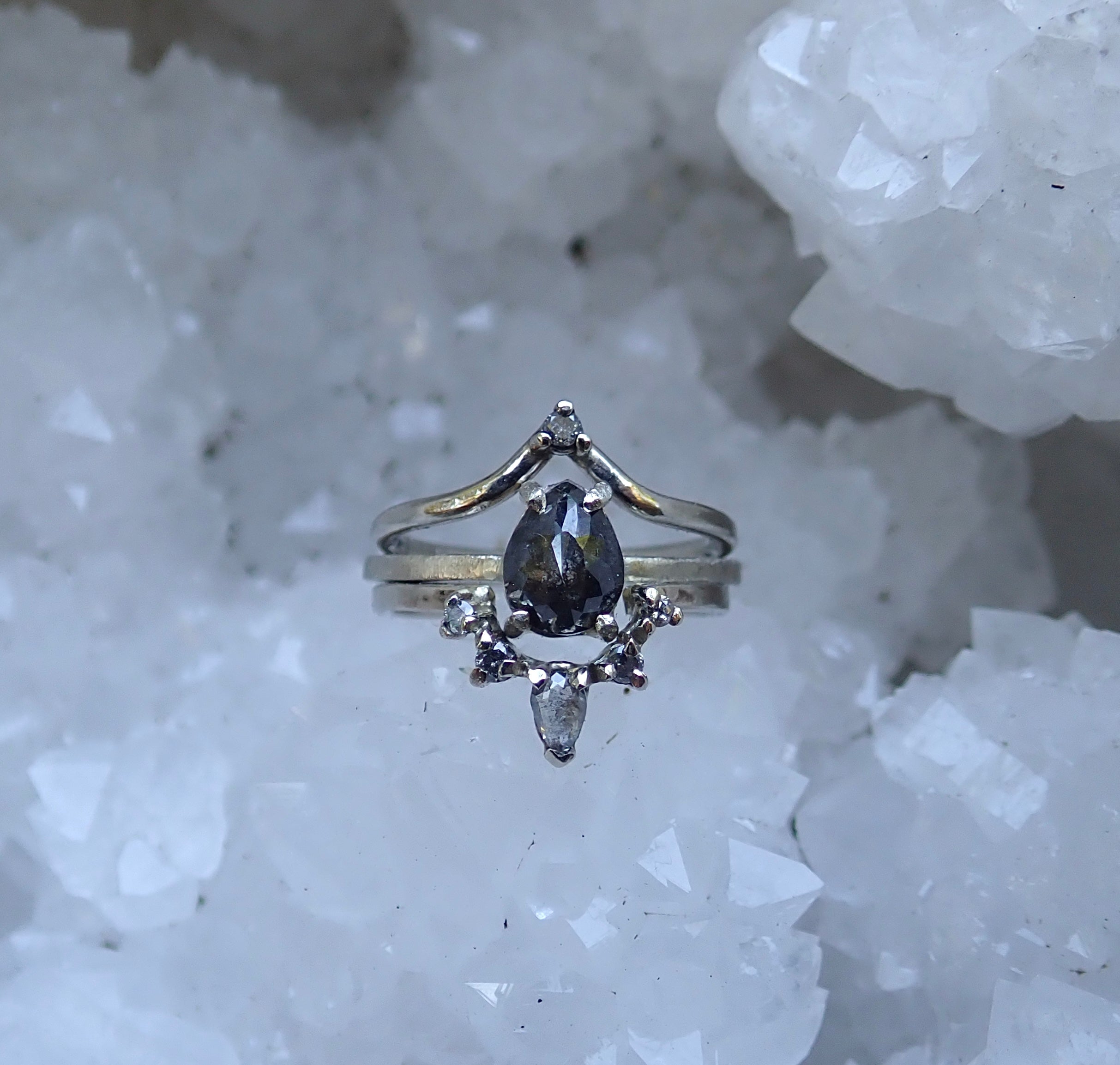 Chevron Band Prong Accent Diamond - Salt and Pepper Diamond Ring- mossNstone