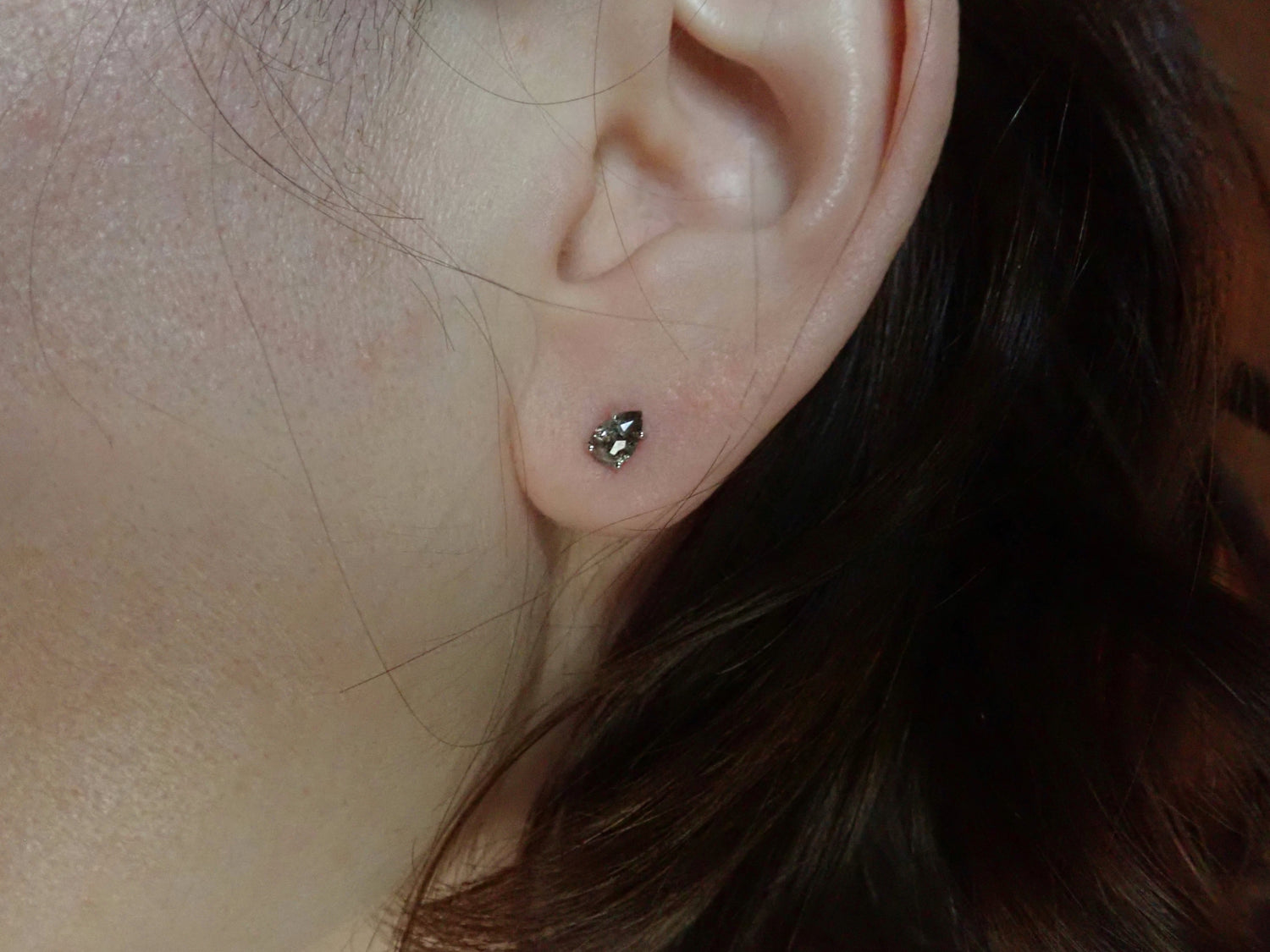 Salt + Pepper Diamond Stud Earrings - Salt and Pepper Diamond Ring- mossNstone