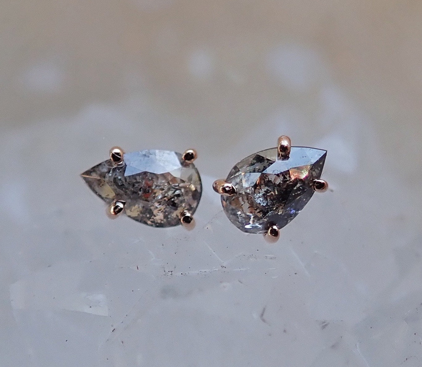 Salt + Pepper Diamond Stud Earrings - Salt and Pepper Diamond Ring- mossNstone