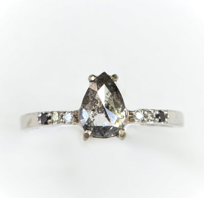 SAlt and pepper pear diamond ring, 14k white gold. Black diamonds. Accent diamonds