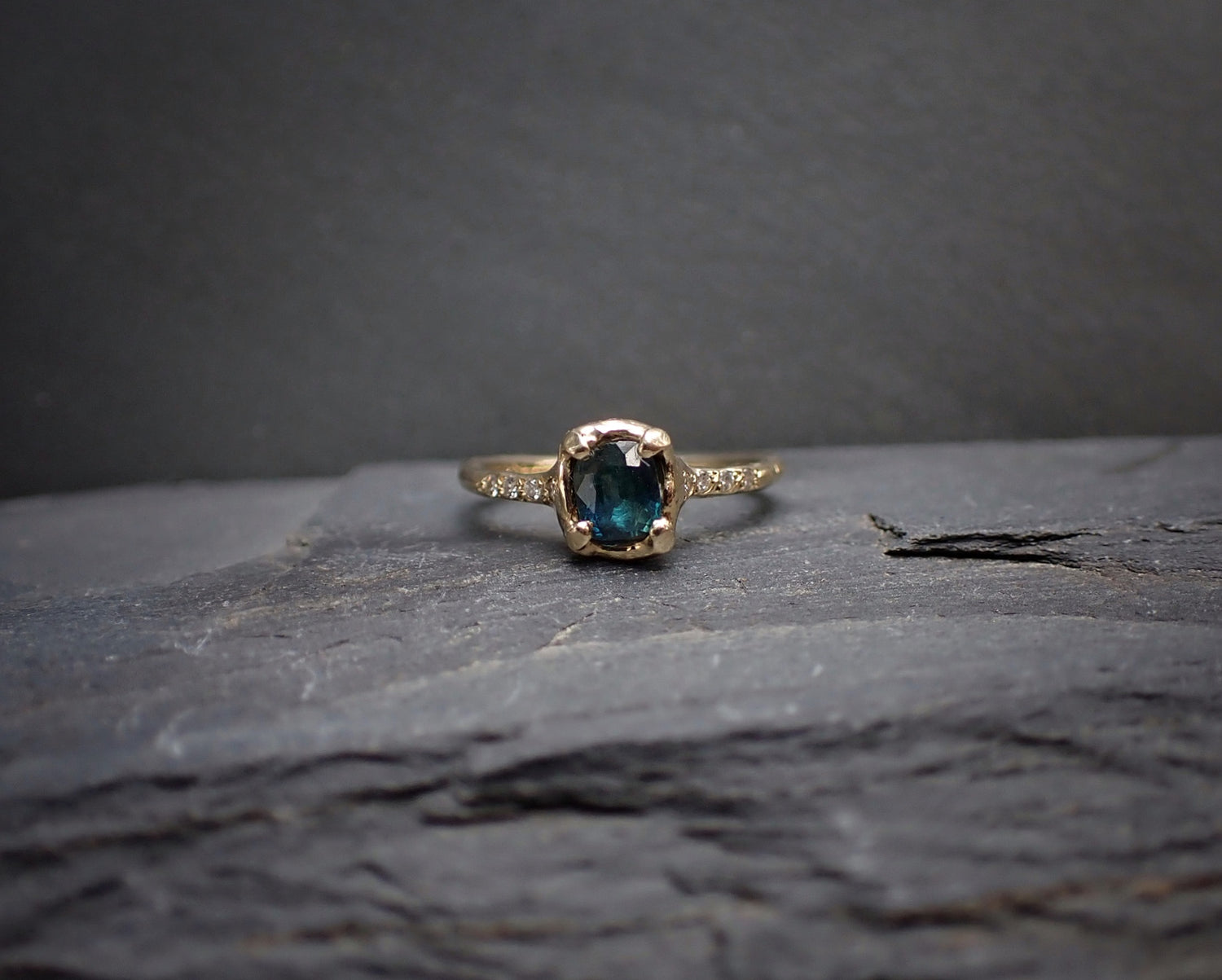 Natural Sapphire + Diamond Ring - mossNstone