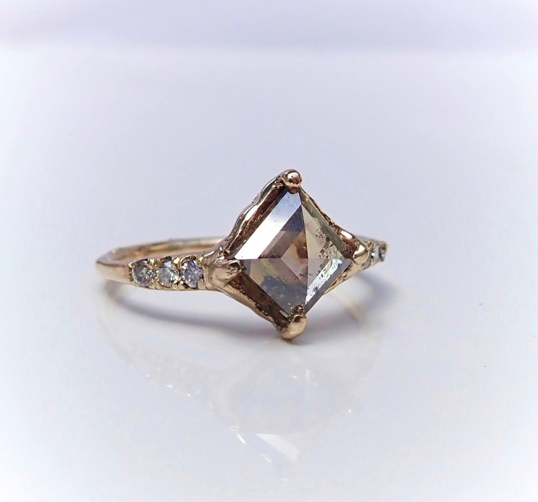 Salt and Pepper, Geometric Kite Diamond ring set, 14k Yellow Gold - Salt and Pepper Diamond Ring- mossNstone