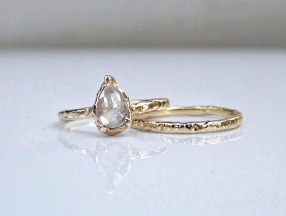 Salt and Pepper, Solitaire White Diamond Pear Set, Hand Carved in 14k yellow gold - mossNstone