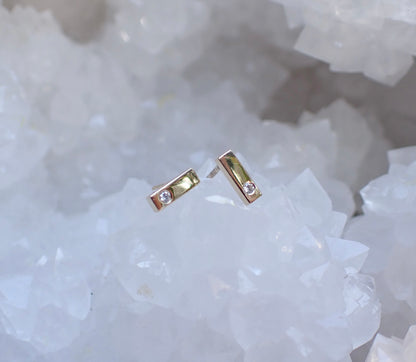 Single Diamond Bar Studs in Solid 14k Gold - mossNstone