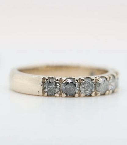 Cusom xl pavé band for Jacque - mossNstone